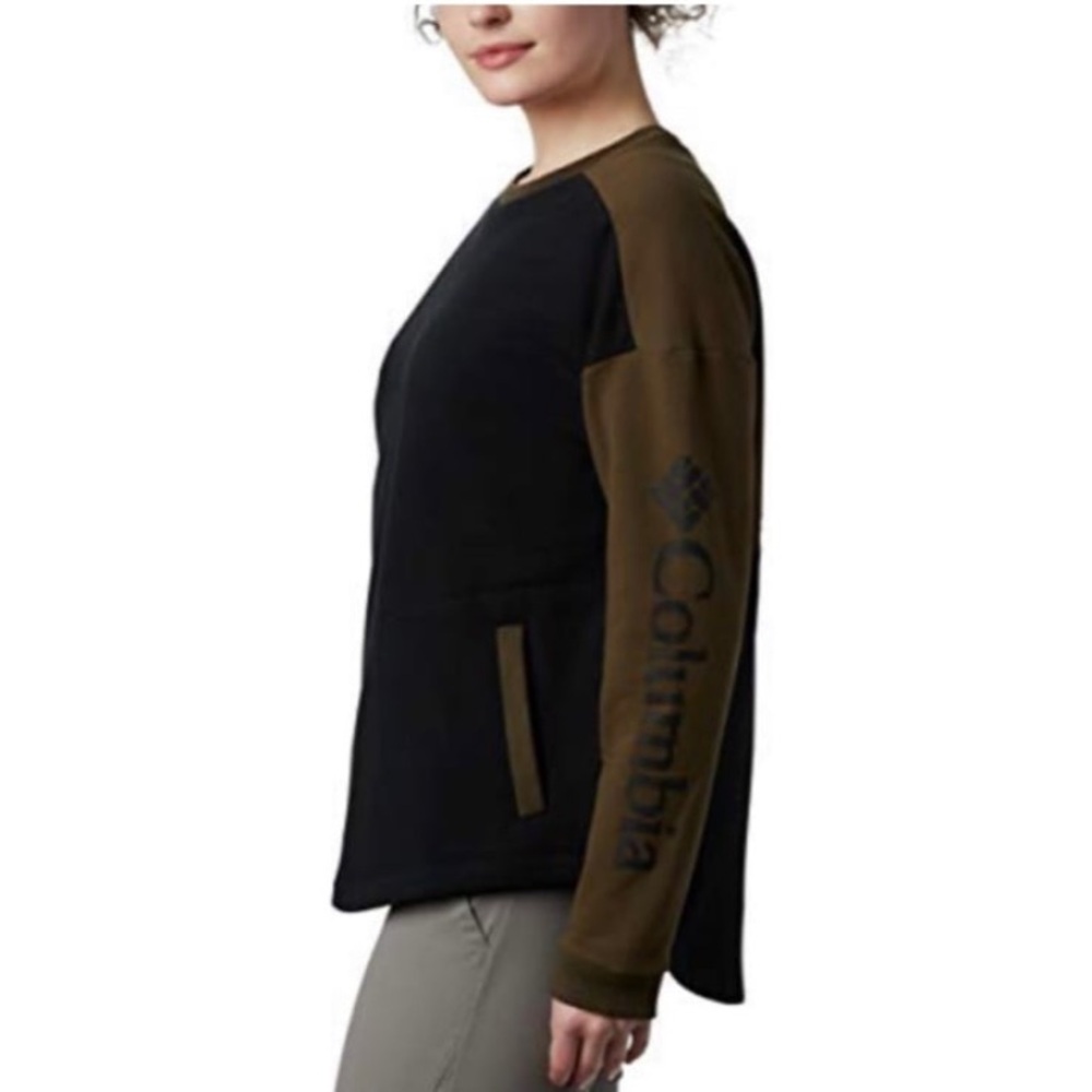 Columbia Women’s Lodge II Crewneck in Olive Green and Black Size X-Large